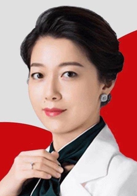 李颖，心理专家角色图