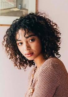 阿黛尔・查基角色图