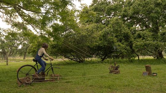 硫磺泉镇的秘密第二季 剧照