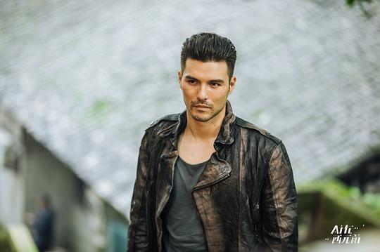 我的巴比伦恋人 剧照