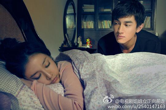 姐姐立正向前走 剧照