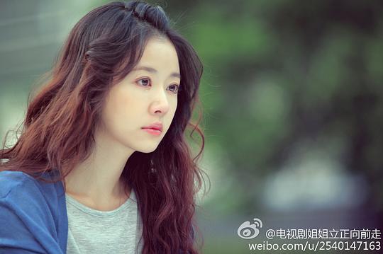 姐姐立正向前走 剧照