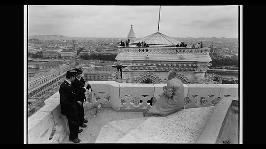 走钢丝的人 剧照