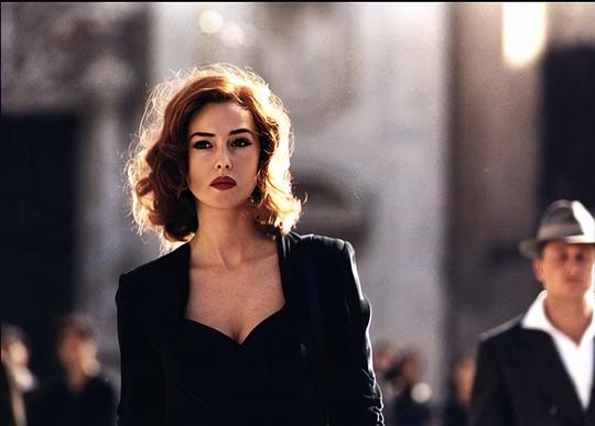 西西里的美丽传说 剧照