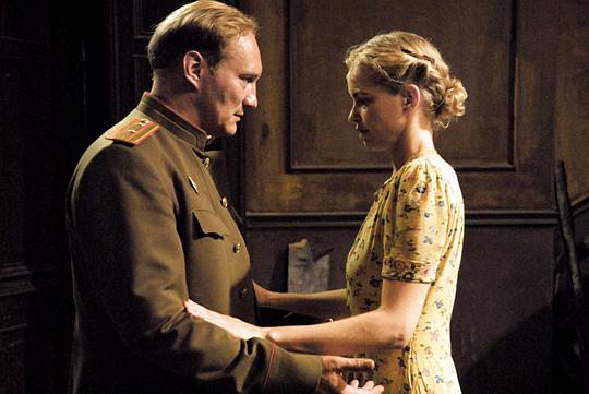 柏林的女人 剧照