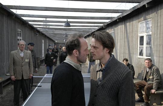 伯纳德行动 剧照