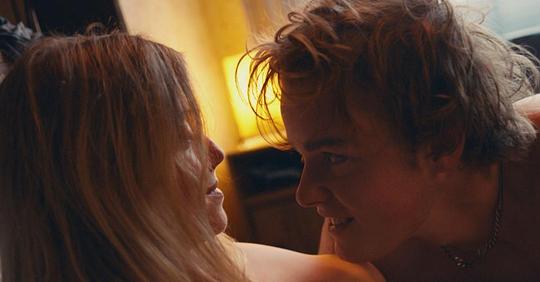 华丽的越步 剧照