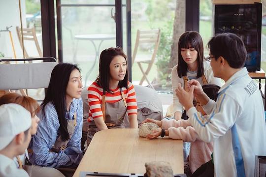 光开门就很忙了 剧照