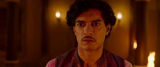 真相守护者 剧照