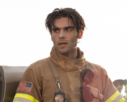 紧急呼救：纳什维尔 剧照