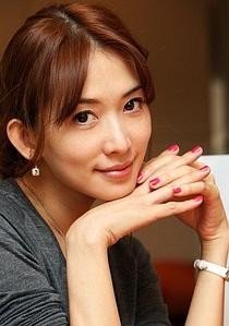 丽莎/山本之母角色图