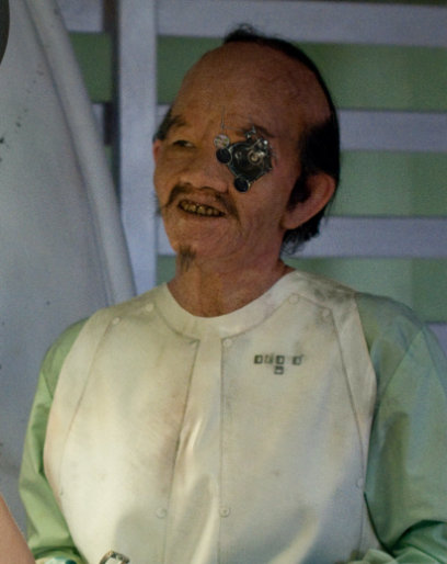 亚洲男医生角色图