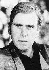 Simon Graham角色图