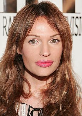 罗拉·贝克角色图