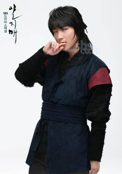 一枝梅；勇儿；李谦角色图